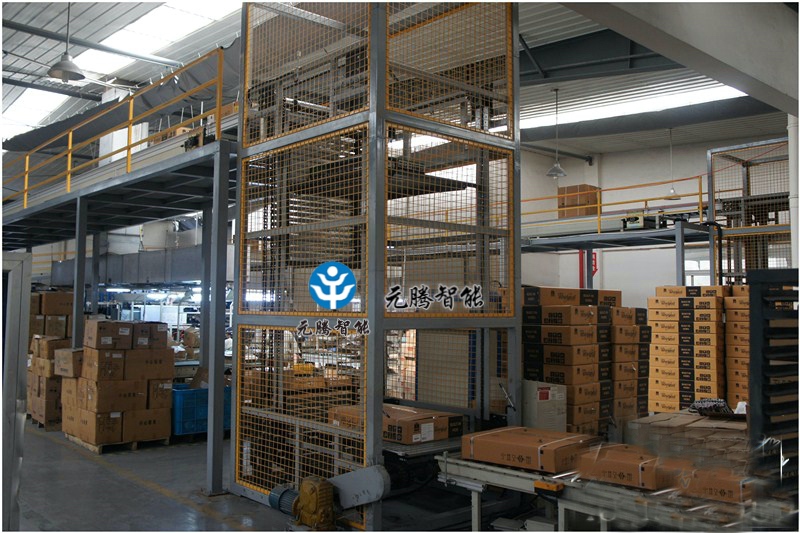 流水線提升機(jī)