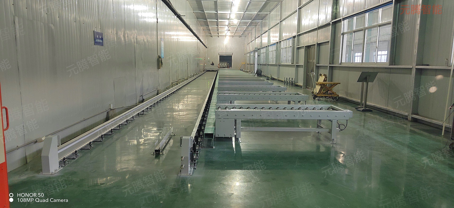 開關(guān)柜生產(chǎn)線